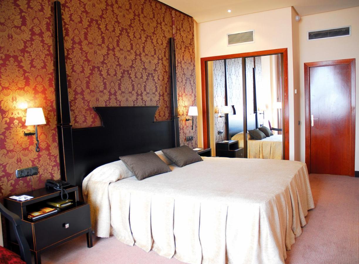 Velada Merida Room photo